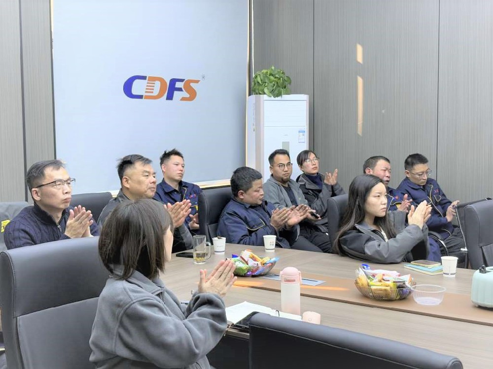 多靈年度經營分析會盛況啟幕,共繪2025發(fā)展新藍圖